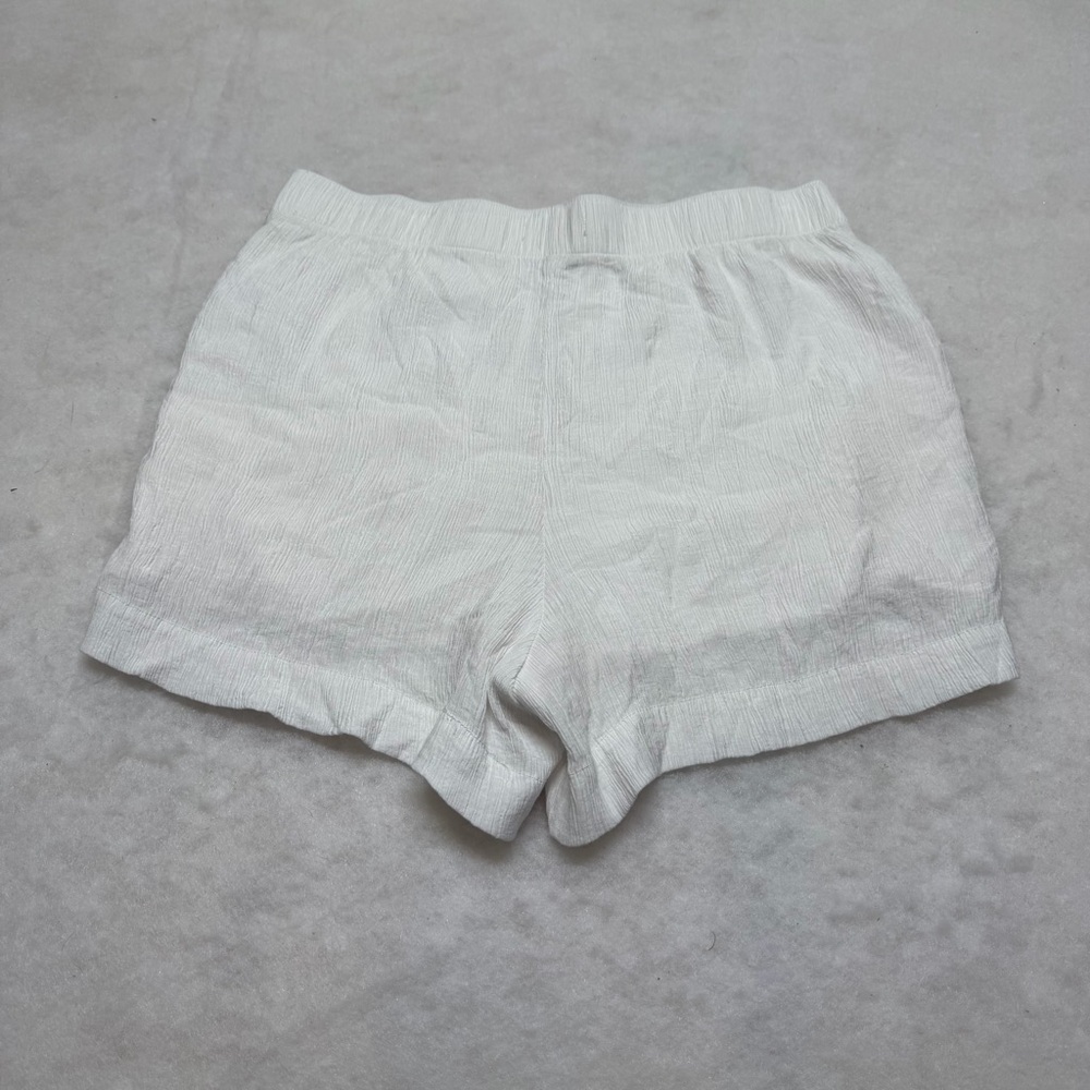 Abercrombie & Fitch High Waist Cream Shorts - Picture 6 of 8